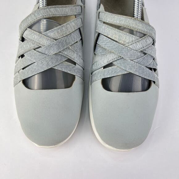 Merrell Flora Kye Weave Slip On Walk Sneakers Flats Size 9 Mary Jane Shoes - Picture 2 of 9